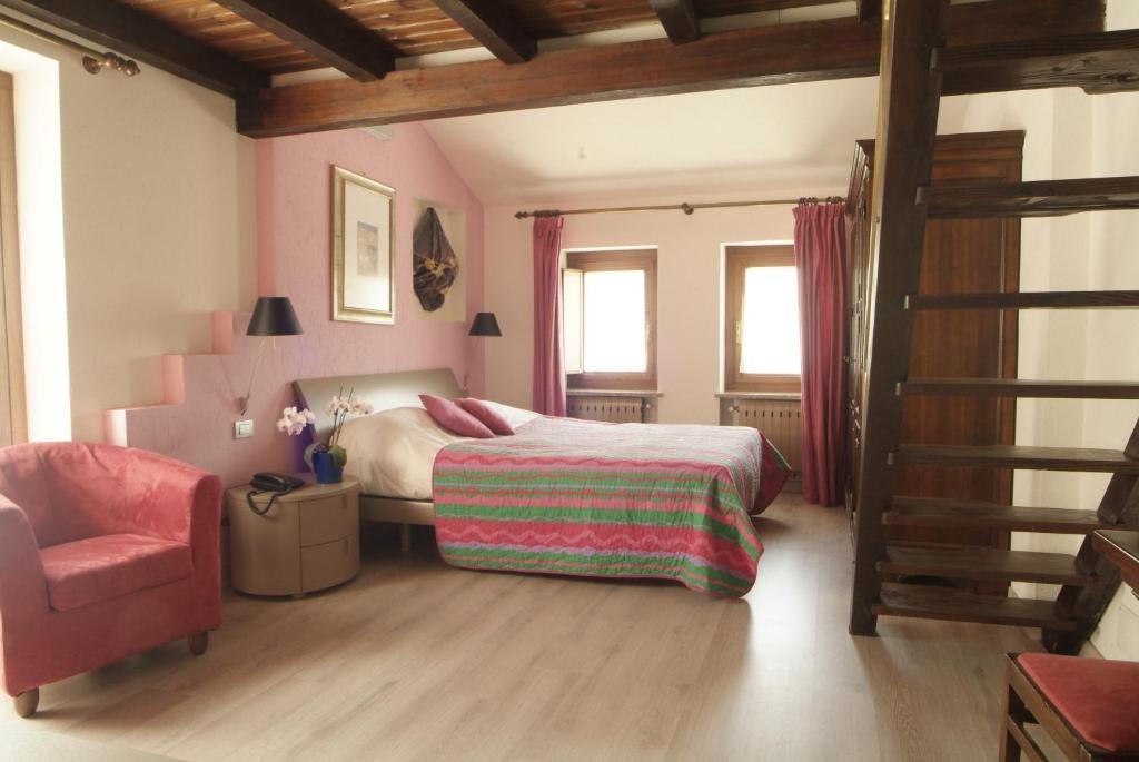 Chambres D'Hotes Nuits De Reve 로이산 객실 사진